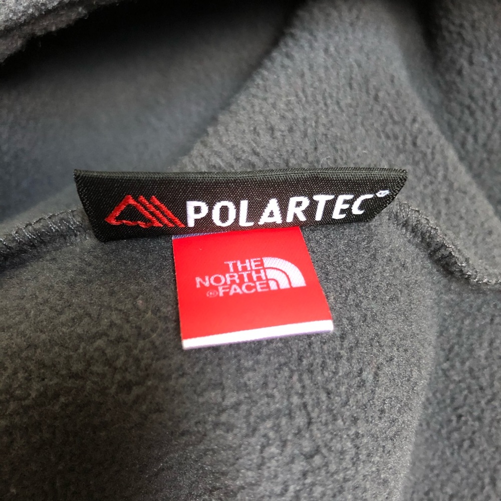 SOLDThe North Face Men’s Full Fleece Zip Up Jacket - Picture 5 of 10